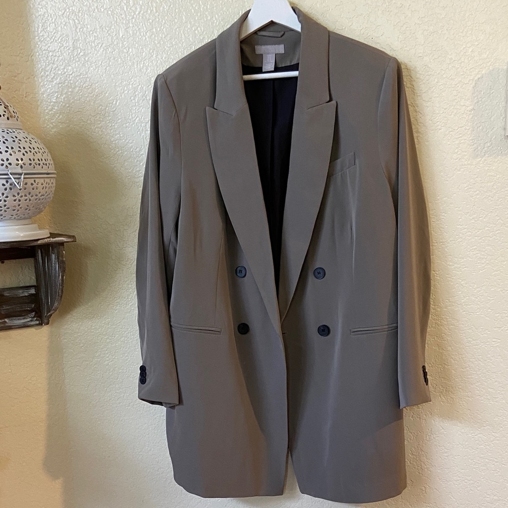 H&M Beige and Black Blazer